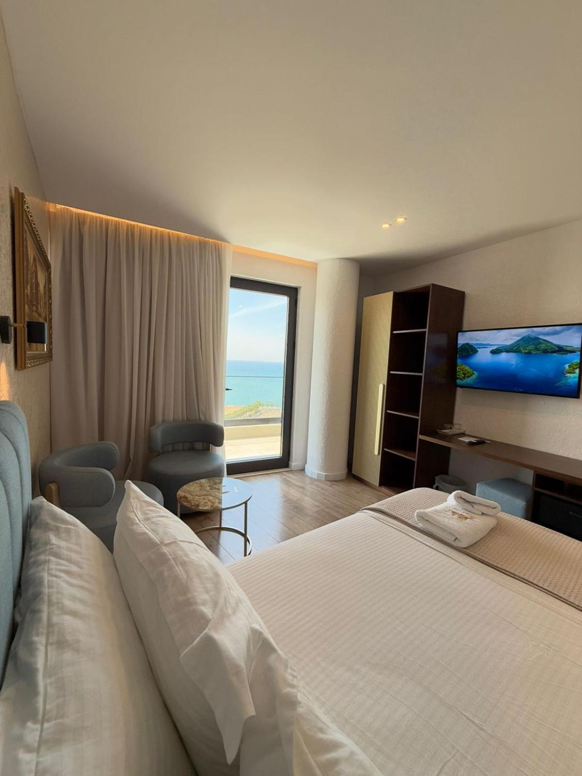 The Queen'S Lion Premium Hotel Sarandë Exteriér fotografie