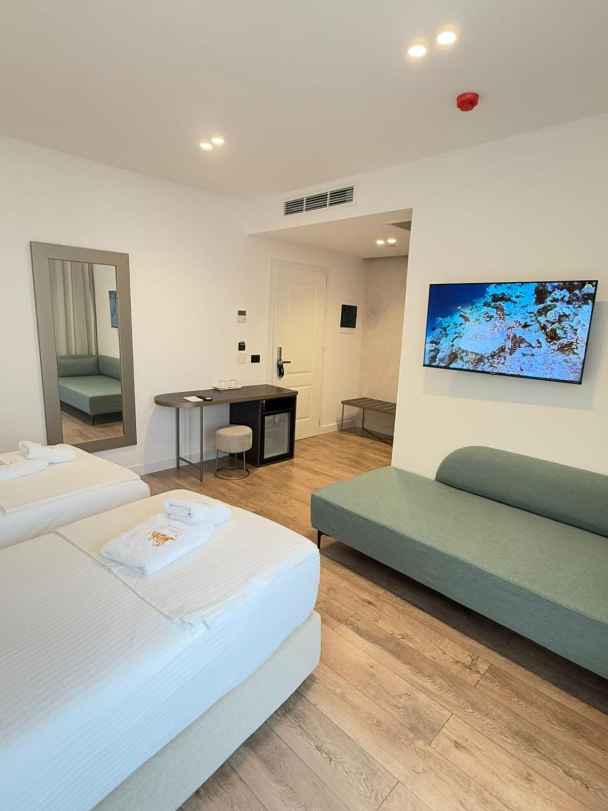 The Queen'S Lion Premium Hotel Sarandë Exteriér fotografie