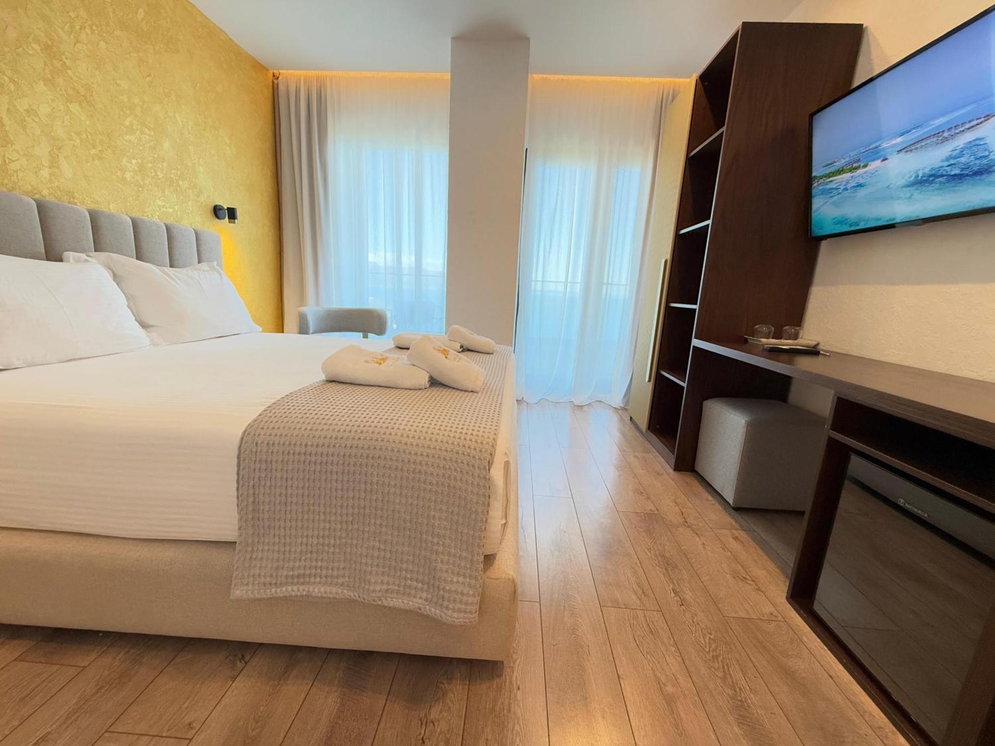 The Queen'S Lion Premium Hotel Sarandë Exteriér fotografie