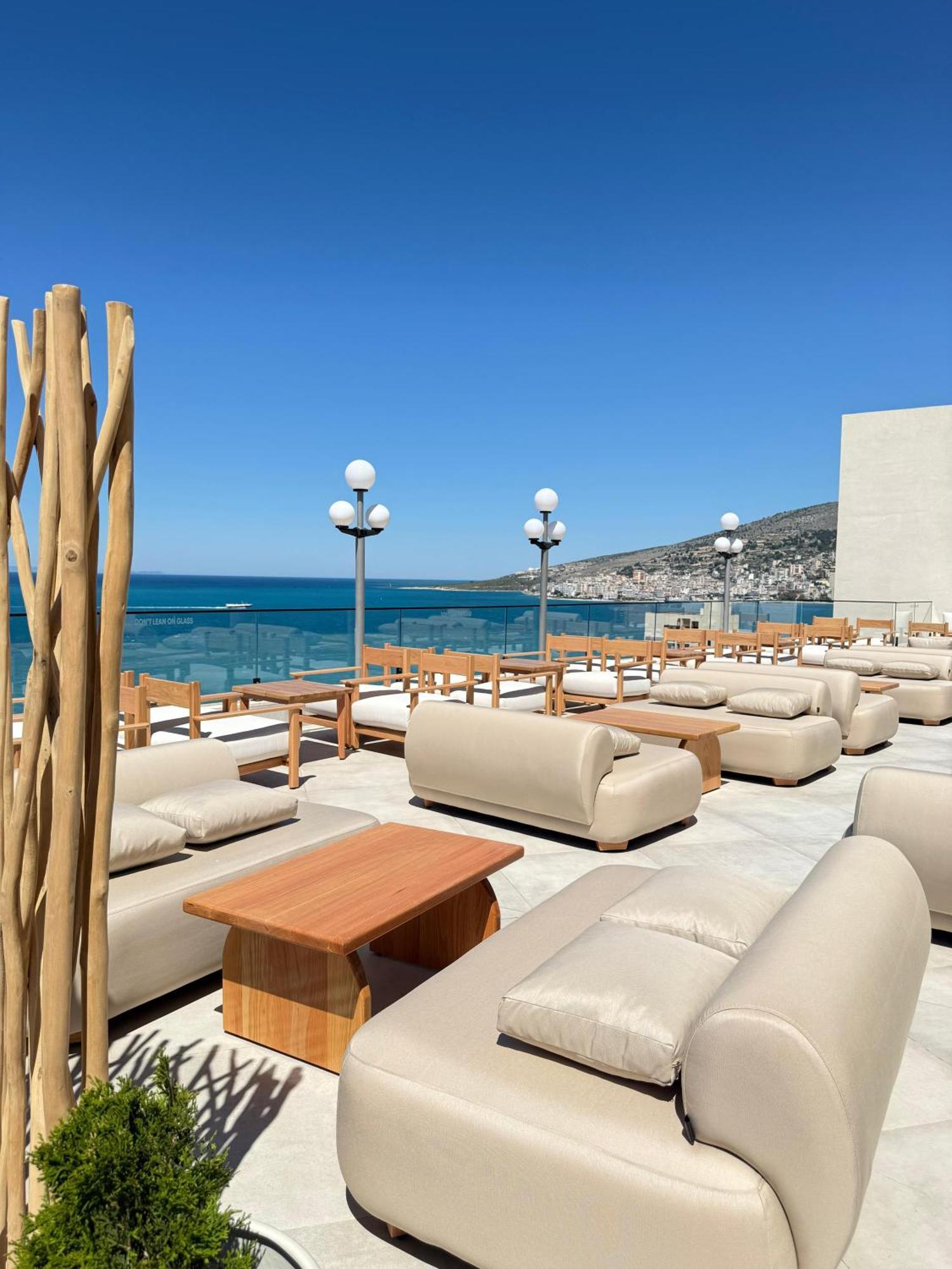 The Queen'S Lion Premium Hotel Sarandë Exteriér fotografie